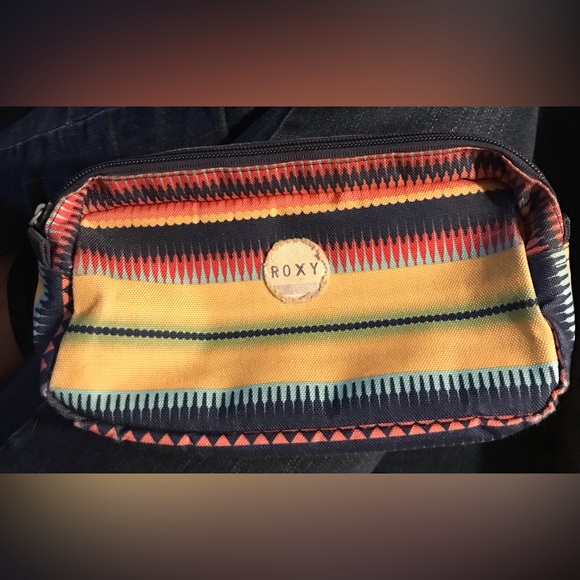 Roxy Multicolor Cosmetic Bag - Picture 1 of 12